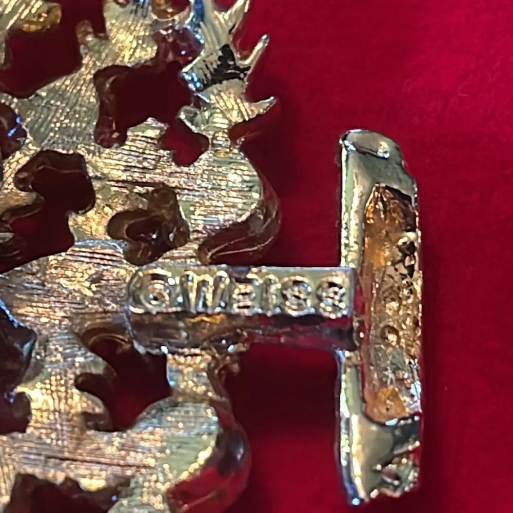 Brooch - Picture 5 of 6
